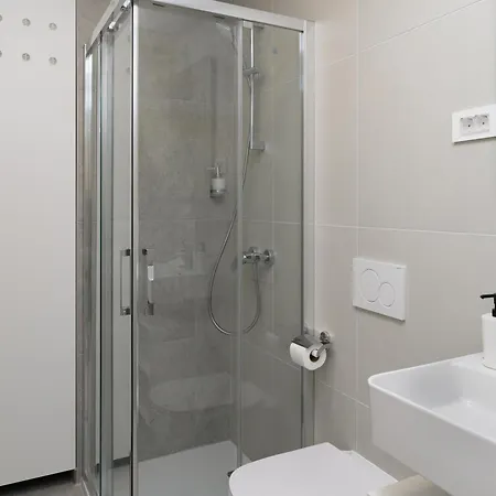 Primus * ليوبليانا