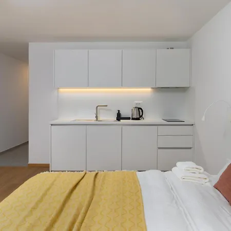 Primus Apartment